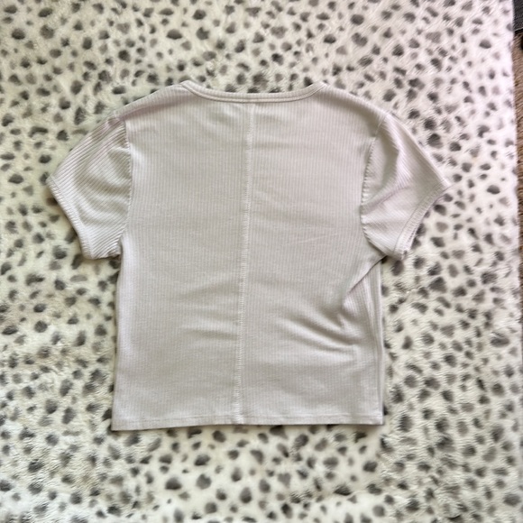 This is a white Arizona jean company, tee shirt size medium. - Picture 2 of 2